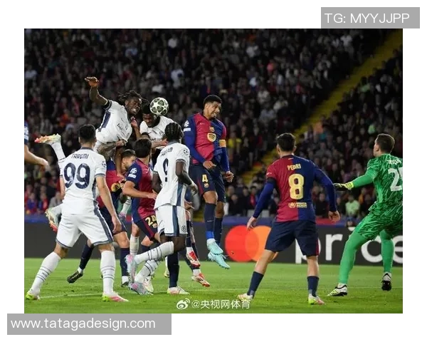 2010年国米逆袭巴萨精彩录像回顾三比一胜利瞬间解析