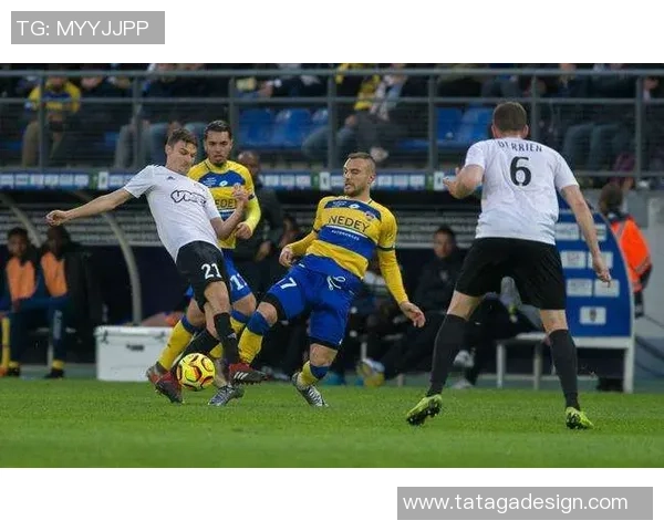 格勒诺布与索肖足球比赛前瞻分析及比分预测详解 格勒诺布与索肖足球比赛前瞻分析及比分预测详解