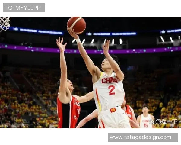 2020年中国男篮与日本男篮首节对决精彩回顾与分析
