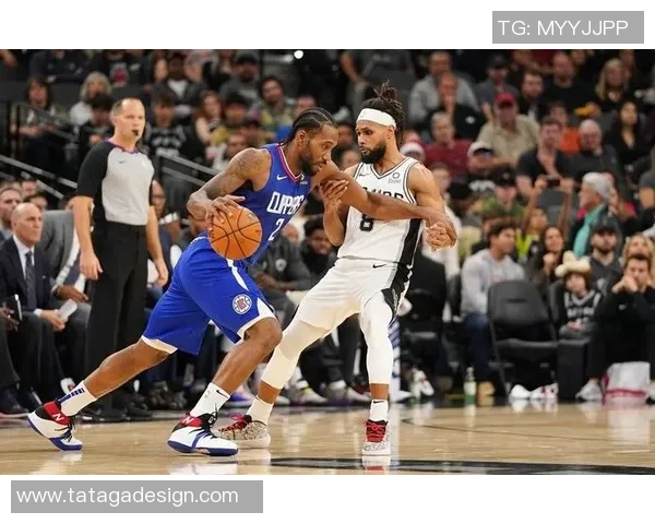 格拉纳达与塞维利亚激战正酣比赛结果引发球迷热议